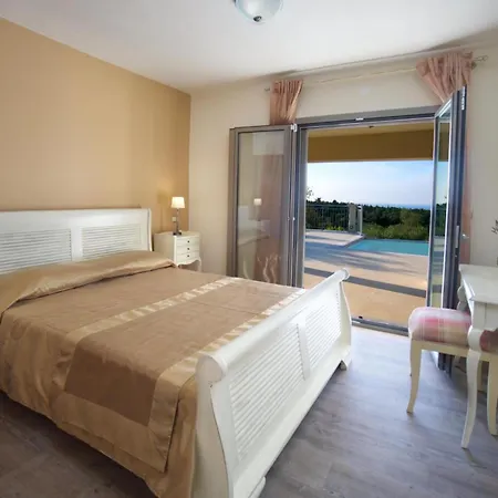 Vryonis Villa Fiszkárdo